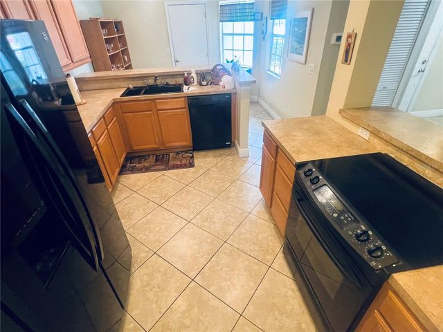 618 MAPLE OAK CIRCLE 112, Altamonte Springs, FL 32701