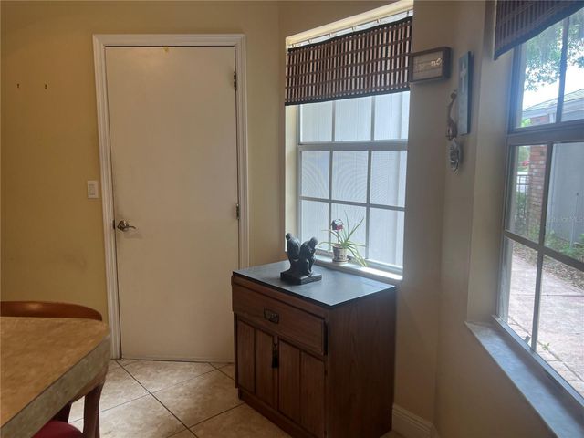 618 MAPLE OAK CIRCLE 112, Altamonte Springs, FL 32701