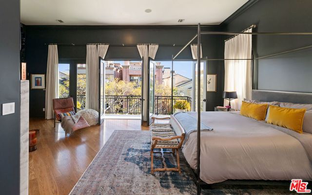 123 Channel Pointe Mall, Marina Del Rey, CA 90292