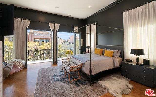 123 Channel Pointe Mall, Marina Del Rey, CA 90292