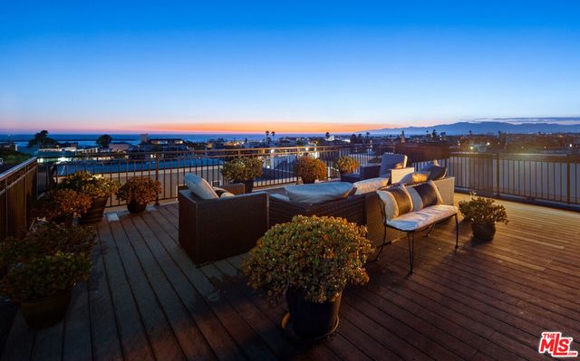 123 Channel Pointe Mall, Marina Del Rey, CA 90292