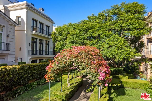 123 Channel Pointe Mall, Marina Del Rey, CA 90292