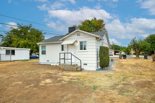130 J St, Lincoln, CA 95648