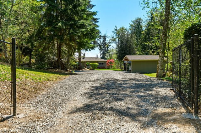 21437 SE 232nd Street, Maple Valley, WA 98038