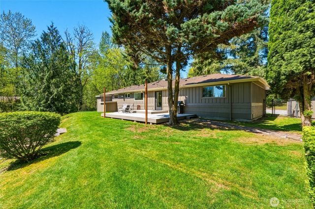 21437 SE 232nd Street, Maple Valley, WA 98038