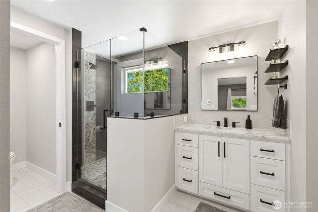 21437 SE 232nd Street, Maple Valley, WA 98038