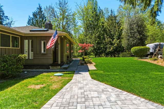 21437 SE 232nd Street, Maple Valley, WA 98038