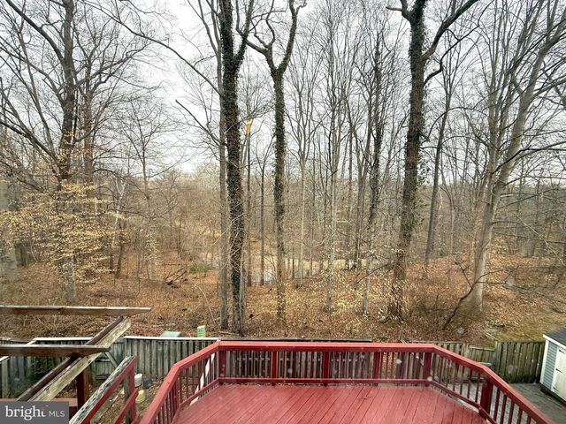 5278 LONSDALE DR, Springfield, VA 22151