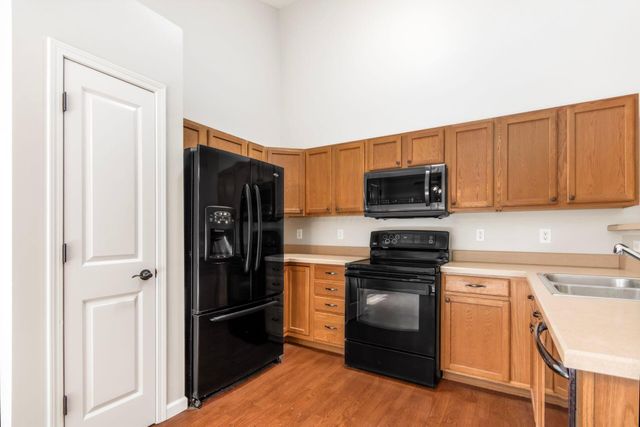 4481 Glenwood Spring Court, Columbus, OH 43228