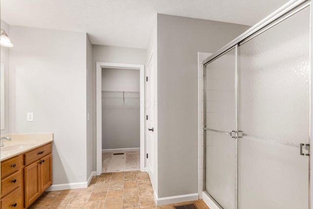4481 Glenwood Spring Court, Columbus, OH 43228