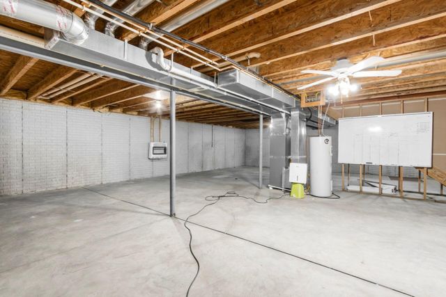4481 Glenwood Spring Court, Columbus, OH 43228