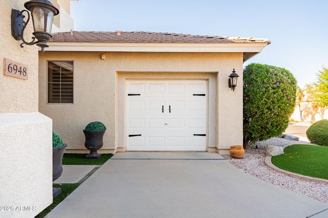 6948 S ST RUBEN Avenue, Gilbert, AZ 85298