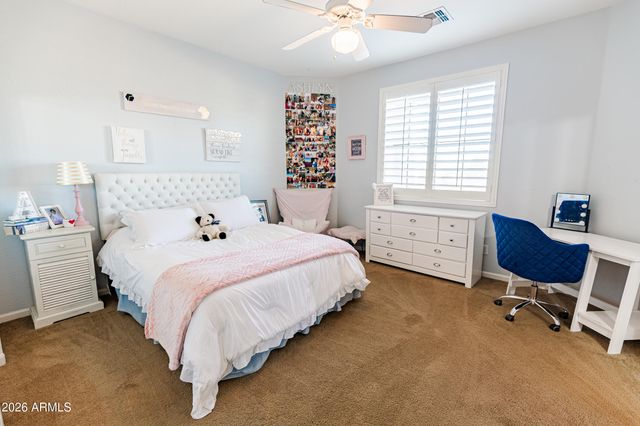 6948 S ST RUBEN Avenue, Gilbert, AZ 85298