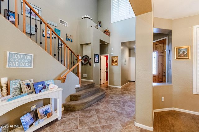 6948 S ST RUBEN Avenue, Gilbert, AZ 85298