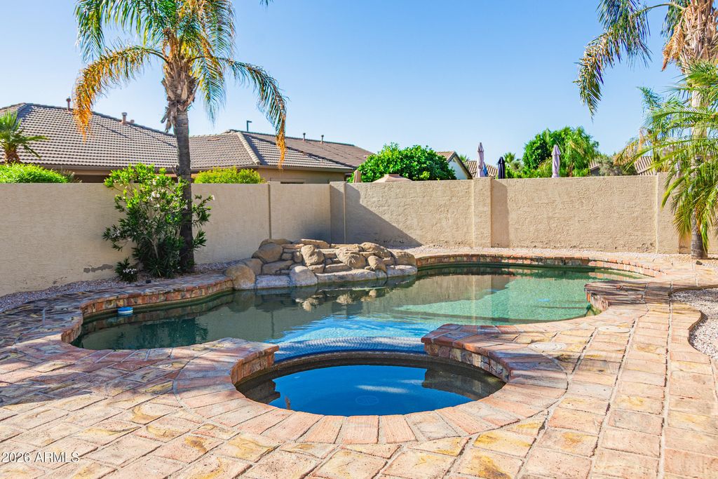 6948 S ST RUBEN Avenue, Gilbert, AZ 85298 — photo 2