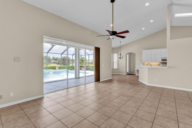 4100 Chablis Street SW, Vero Beach, FL 32968