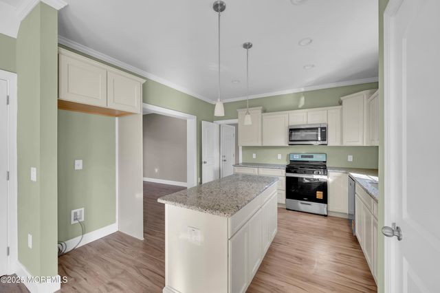 223 Western Avenue, Tuckerton, NJ 08087