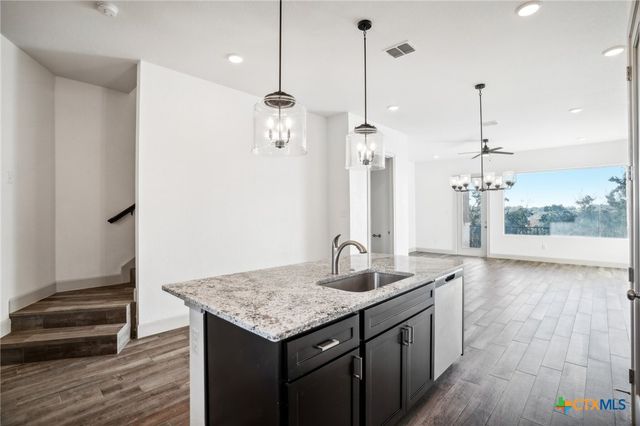 289 Stargrass B, Spring Branch, TX 78070