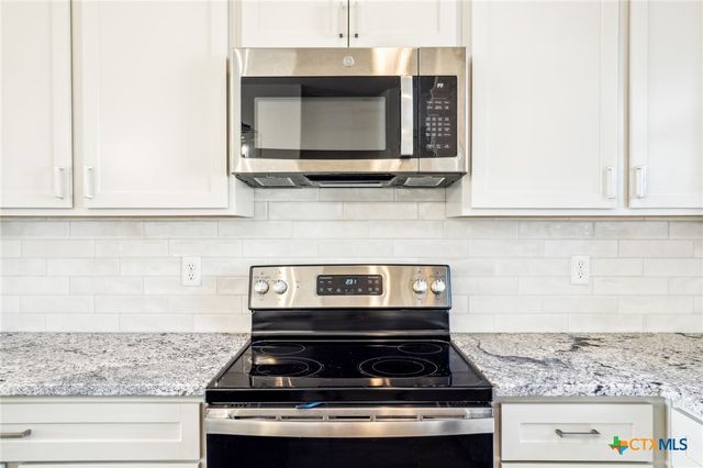 289 Stargrass B, Spring Branch, TX 78070