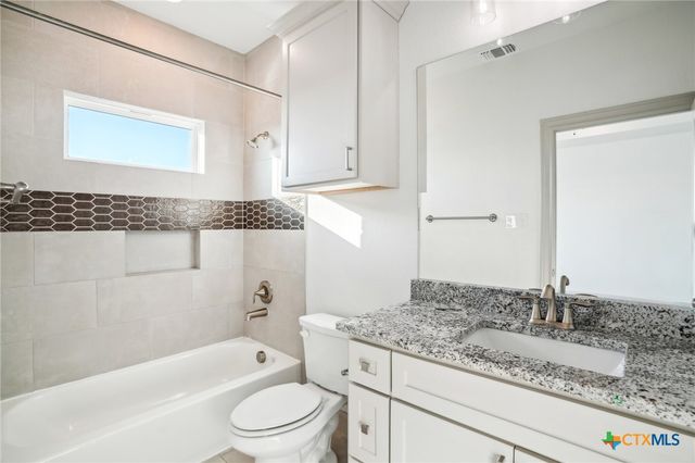 289 Stargrass B, Spring Branch, TX 78070