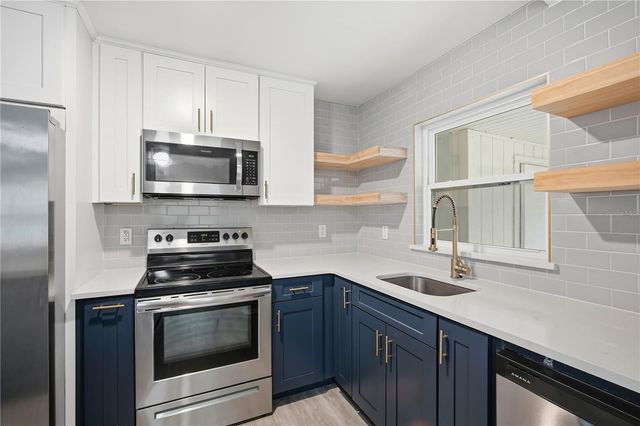 5119 CHILKOOT STREET, Tampa, FL 33617