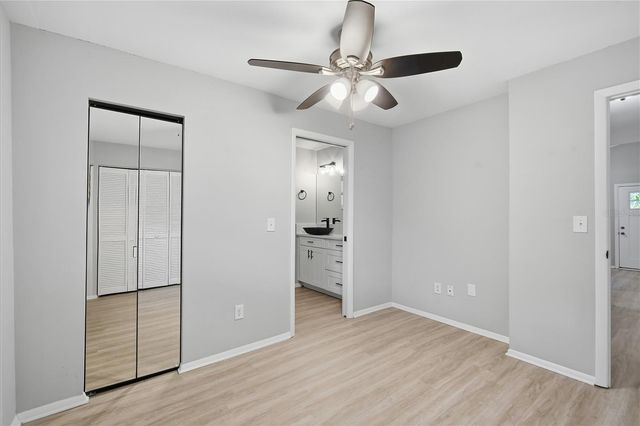 5119 CHILKOOT STREET, Tampa, FL 33617