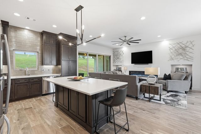 84 E Cadron Ridge Road, Greenbrier, AR 72058