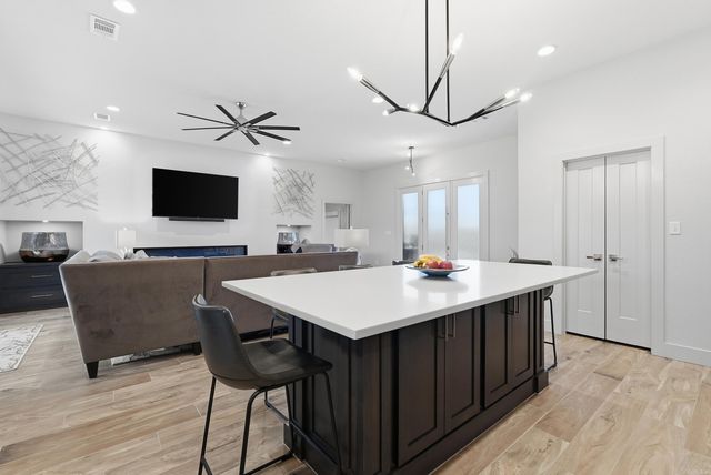 84 E Cadron Ridge Road, Greenbrier, AR 72058