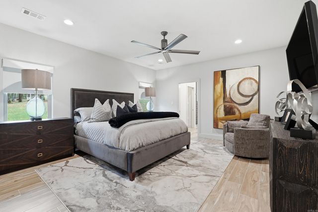 84 E Cadron Ridge Road, Greenbrier, AR 72058