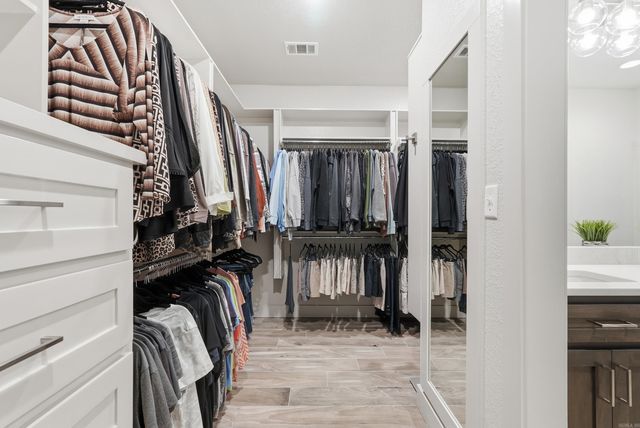 84 E Cadron Ridge Road, Greenbrier, AR 72058