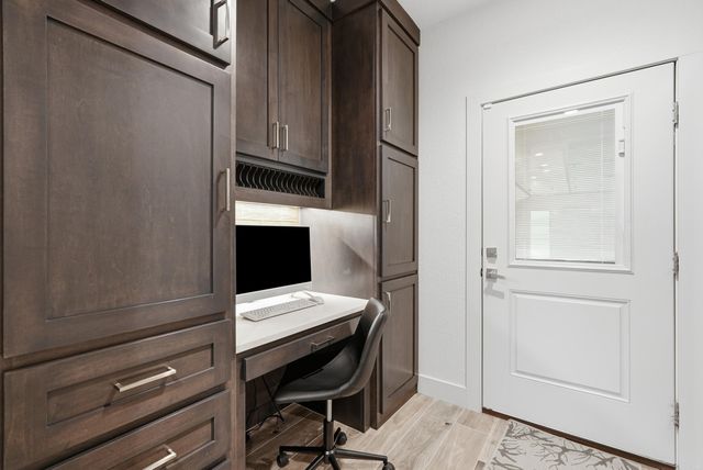 84 E Cadron Ridge Road, Greenbrier, AR 72058