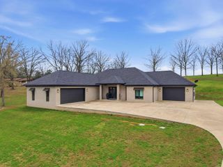 84 E Cadron Ridge Road, Greenbrier, AR 72058