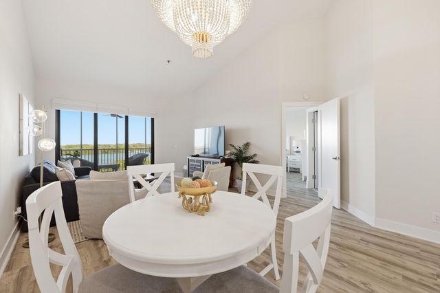 200 Waterway Road 307, Tequesta, FL 33469