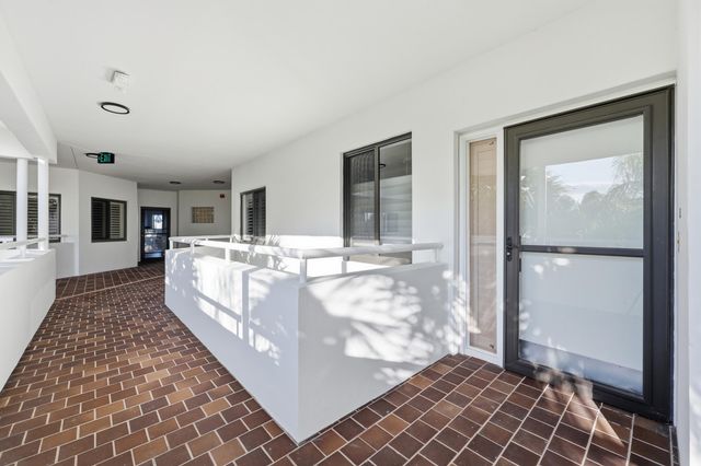 200 Waterway Road 307, Tequesta, FL 33469