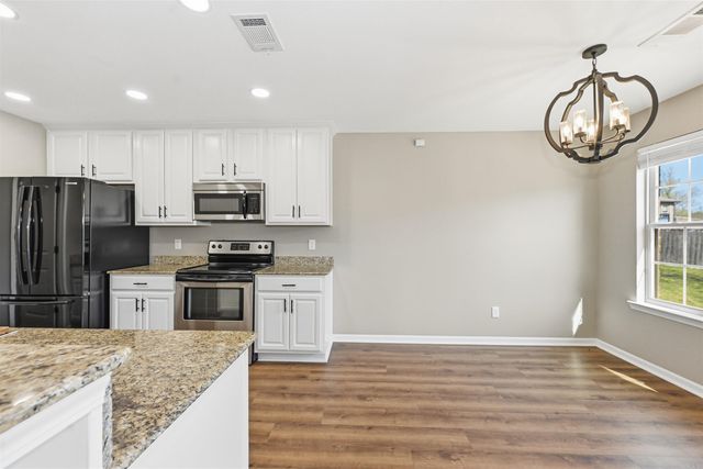 710 Fair Lane, Alexander, AR 72002