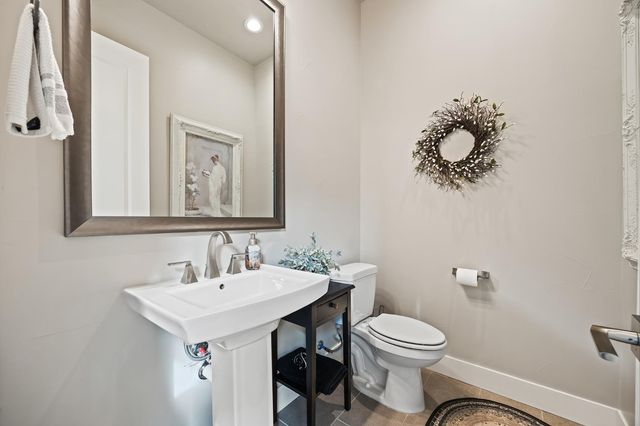 3396 Trenton Avenue, Clovis, CA 93619