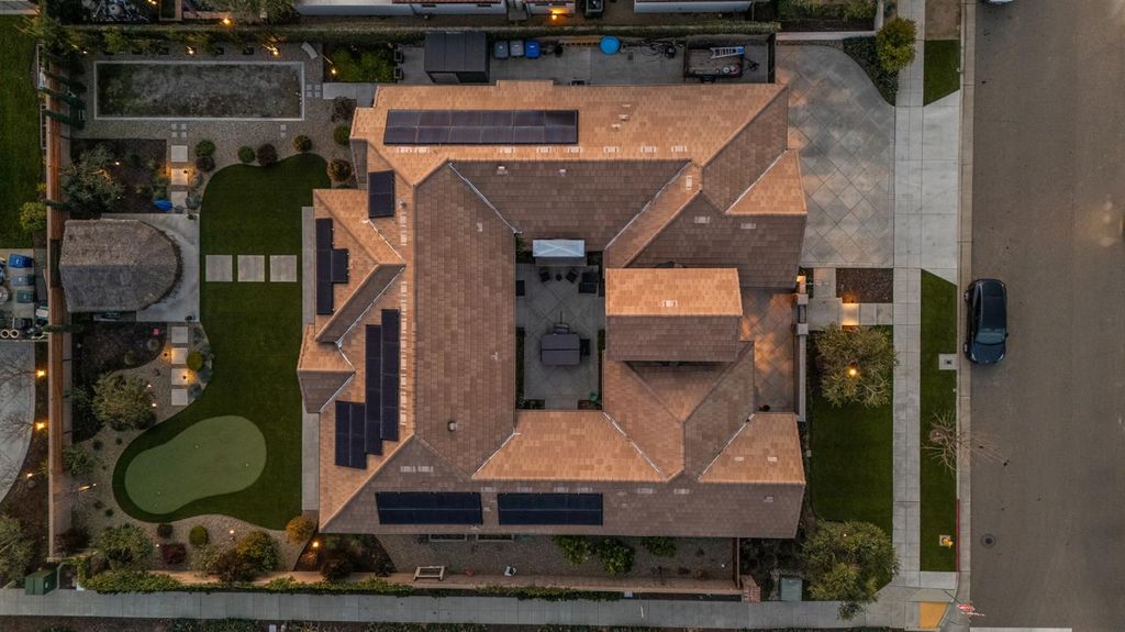 Image 27 of property listing at 3396 Trenton Avenue, Clovis, CA 93619