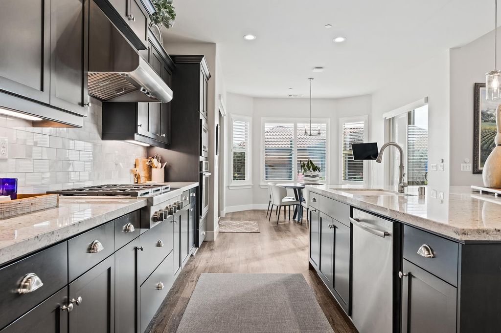 Image 9 of property listing at 3396 Trenton Avenue, Clovis, CA 93619