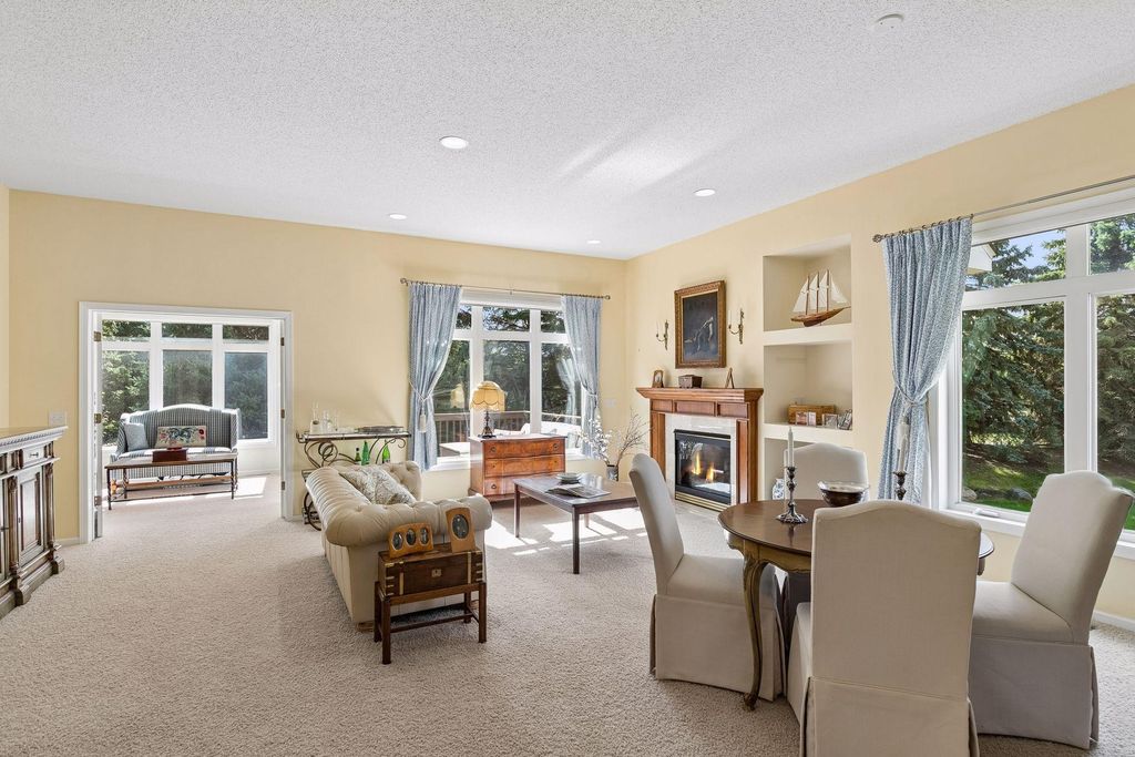 10381 Lancaster Cove, Woodbury, MN 55129 — photo 3