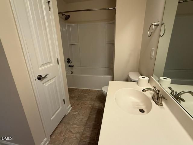 1009 Magnolia Blossom Lane, Apex, NC 27502
