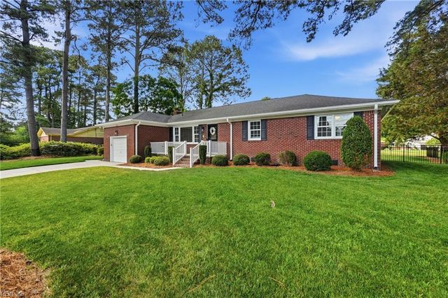 1517 Custom ST, Virginia Beach, VA 23454