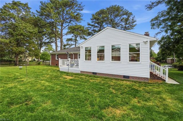 1517 Custom ST, Virginia Beach, VA 23454