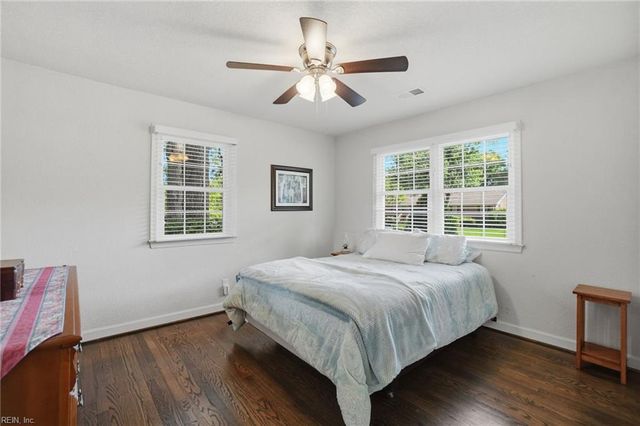 1517 Custom ST, Virginia Beach, VA 23454
