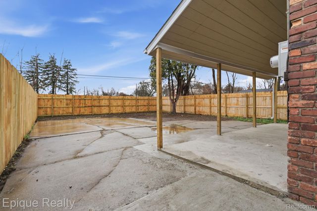 9991 Robson Street, Detroit, MI 48227