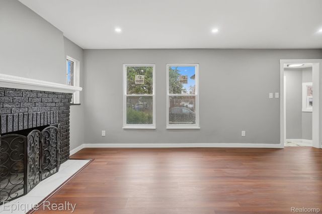 9991 Robson Street, Detroit, MI 48227