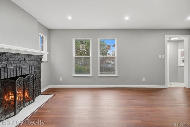 9991 Robson Street, Detroit, MI 48227