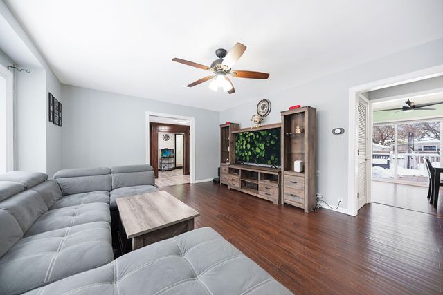 7624 Forest Avenue, Munster, IN 46321