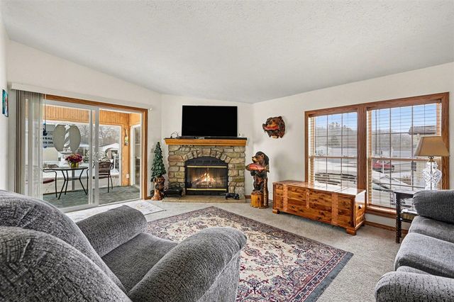 5552 Goldenrod Street, Kalamazoo, MI 49009