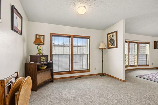 5552 Goldenrod Street, Kalamazoo, MI 49009