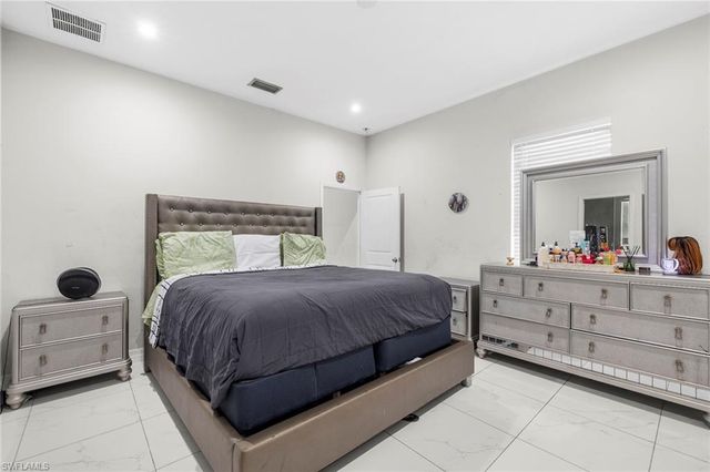 3622 41st AVE NE, Naples, FL 34120